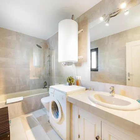 J02 Oasis De Calahonda -